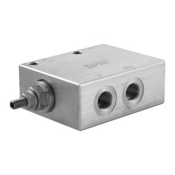 Reducer with unidirectionnal valve