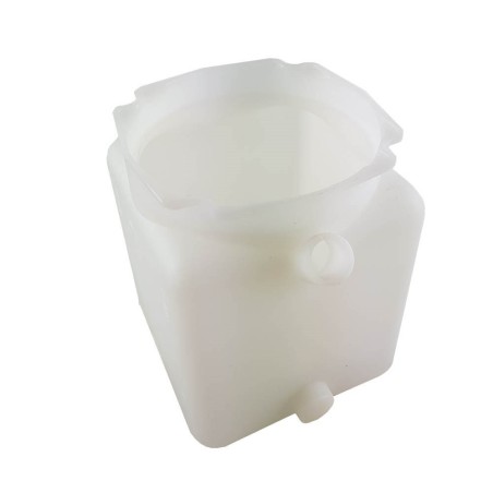 tank   1,8L plastique V S250