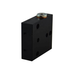 Outlet plate P & T 1/2