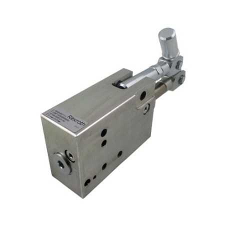 Pompe à main  EPM DE 18cm3 ED (levier vers le haut)
