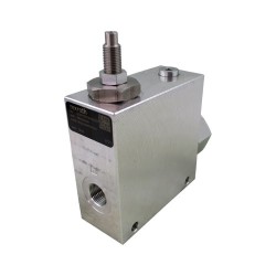 Flow regulator 3V 3/8 VRFC3 D 38 adjusting screw